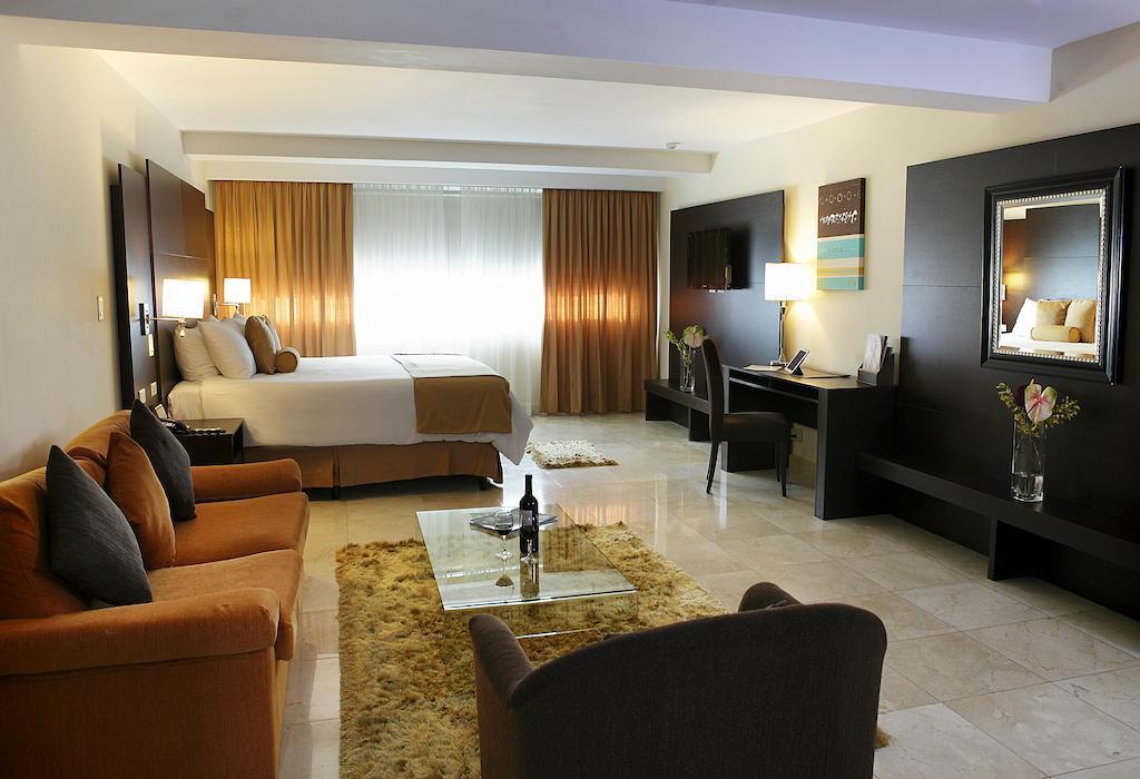 Wyndham Garden Panama Stadt Exterior foto