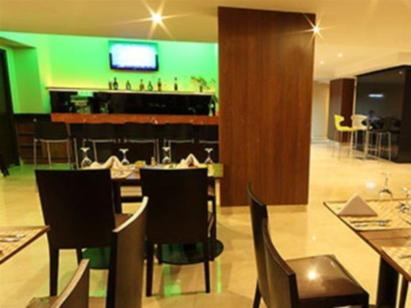 Wyndham Garden Panama Stadt Exterior foto